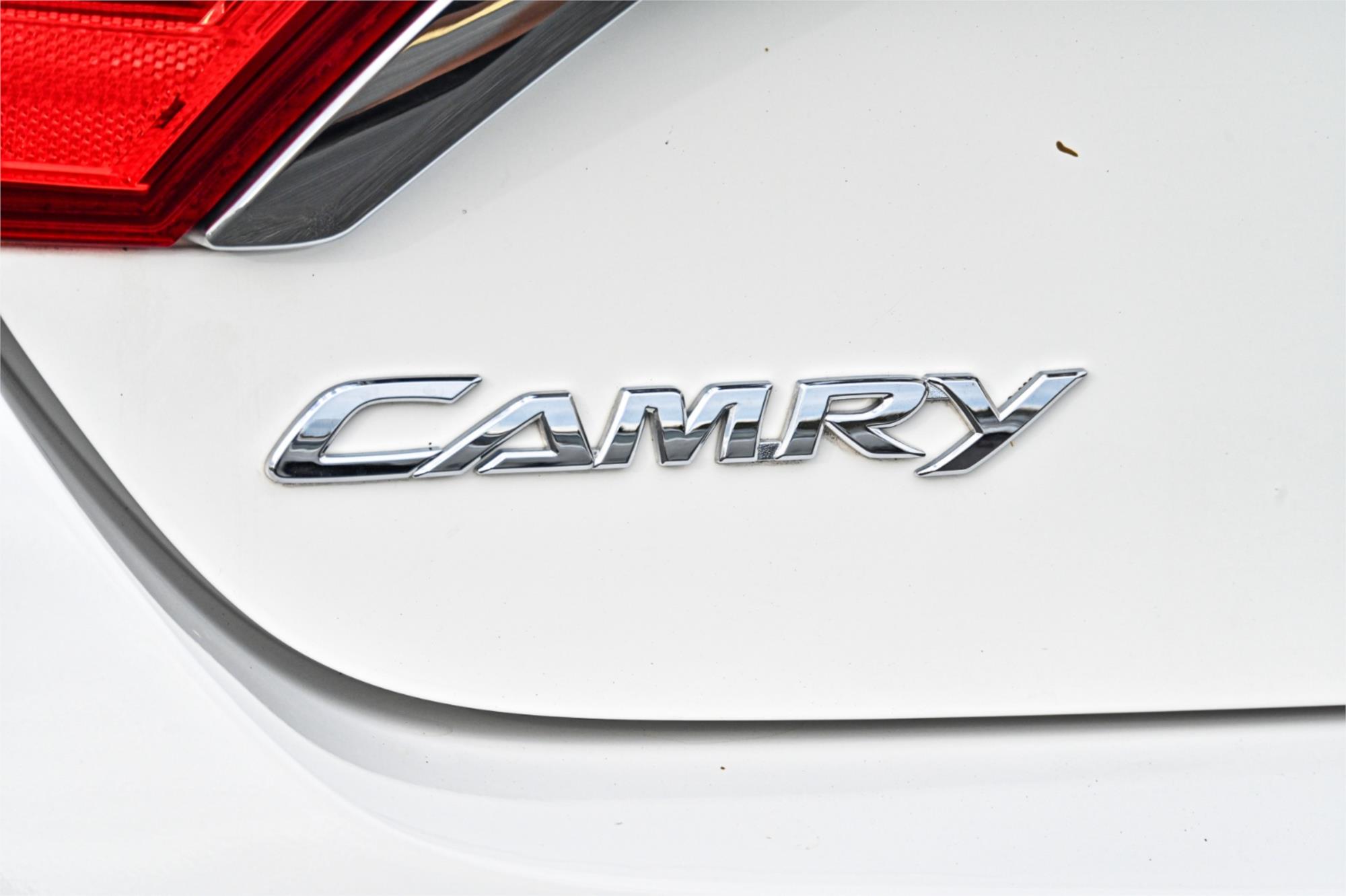2015 TOYOTA CAMRY AVV50R MY15 ALTISE HYBRID CONTINUOUS VARIABLE 4D SEDAN
