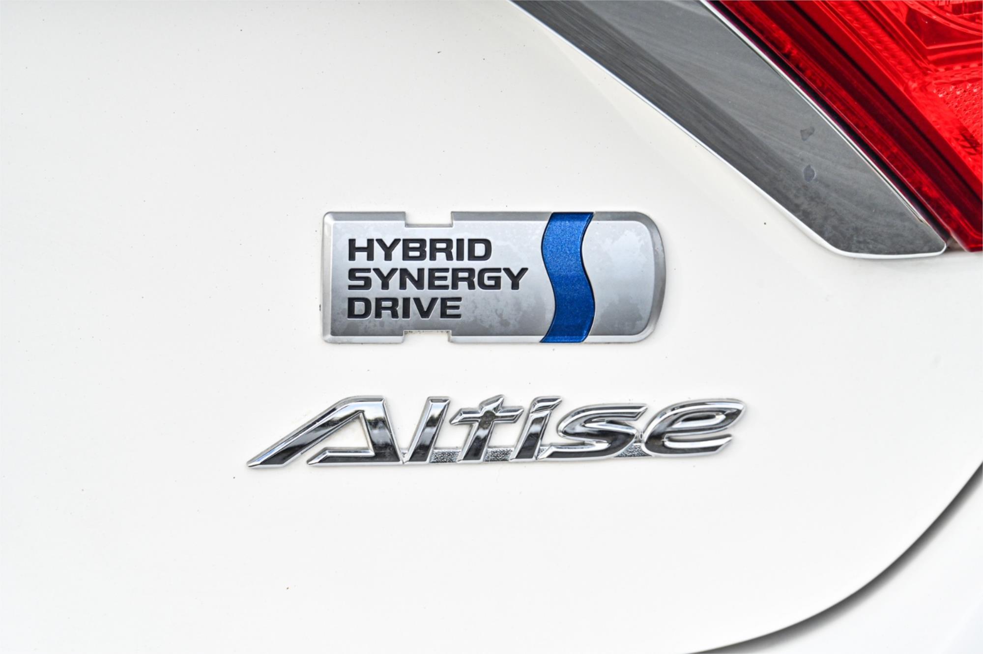 2015 TOYOTA CAMRY AVV50R MY15 ALTISE HYBRID CONTINUOUS VARIABLE 4D SEDAN