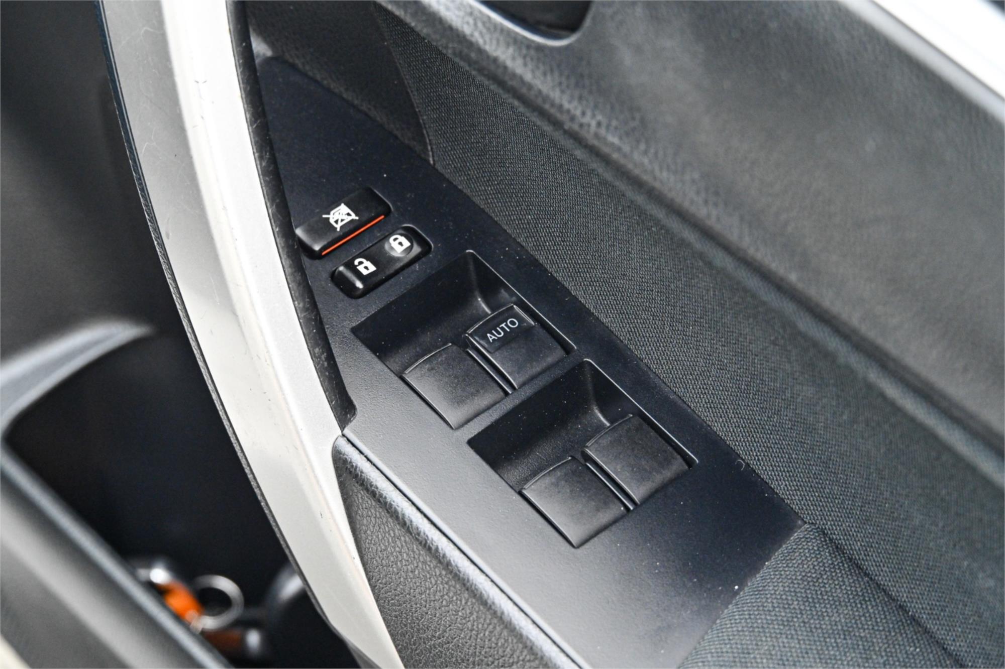 2015 TOYOTA COROLLA ZRE172R ASCENT CVT AUTO 7 SP SEQUENTIAL 4D SEDAN