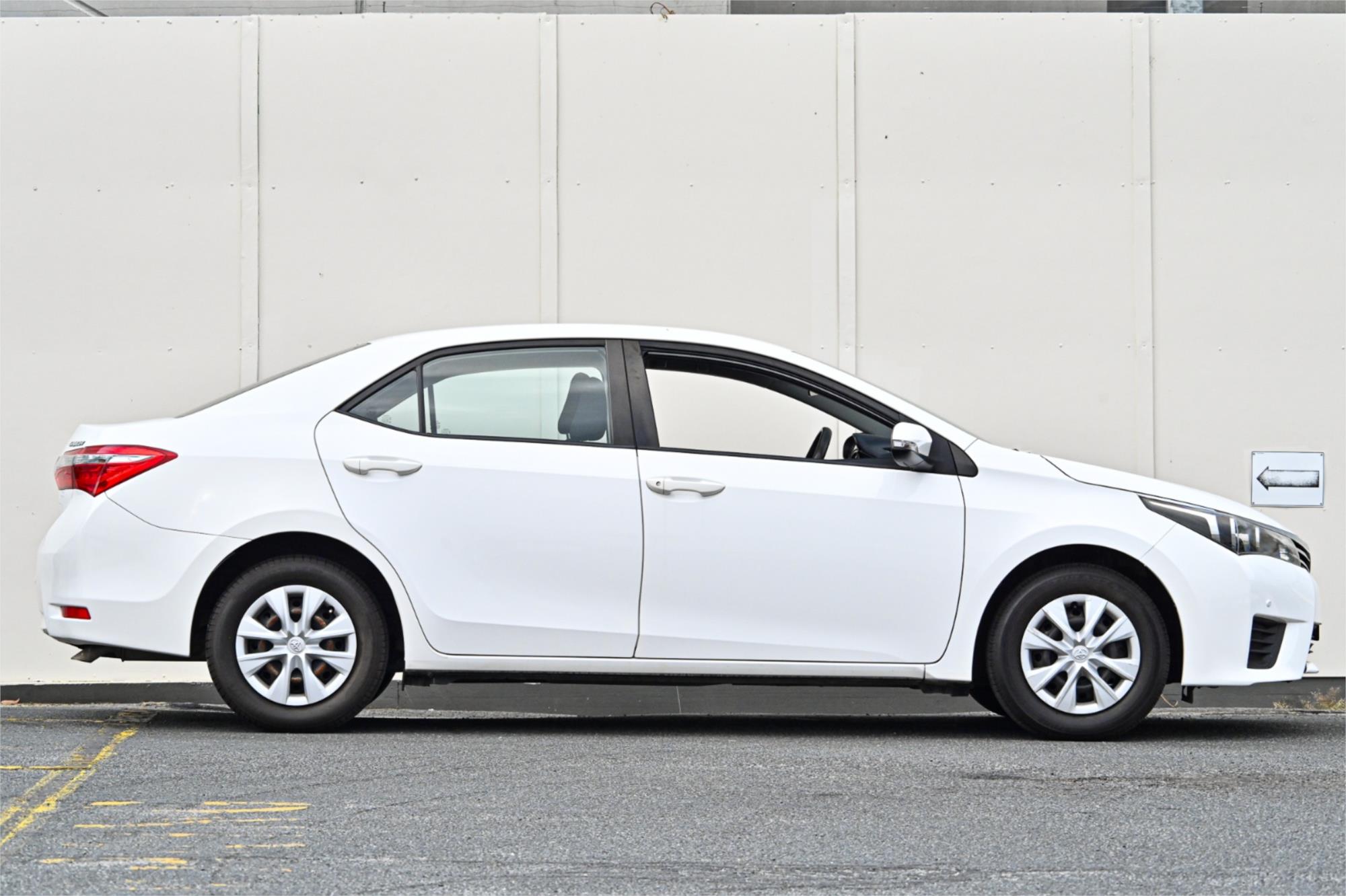 2015 TOYOTA COROLLA ZRE172R ASCENT CVT AUTO 7 SP SEQUENTIAL 4D SEDAN