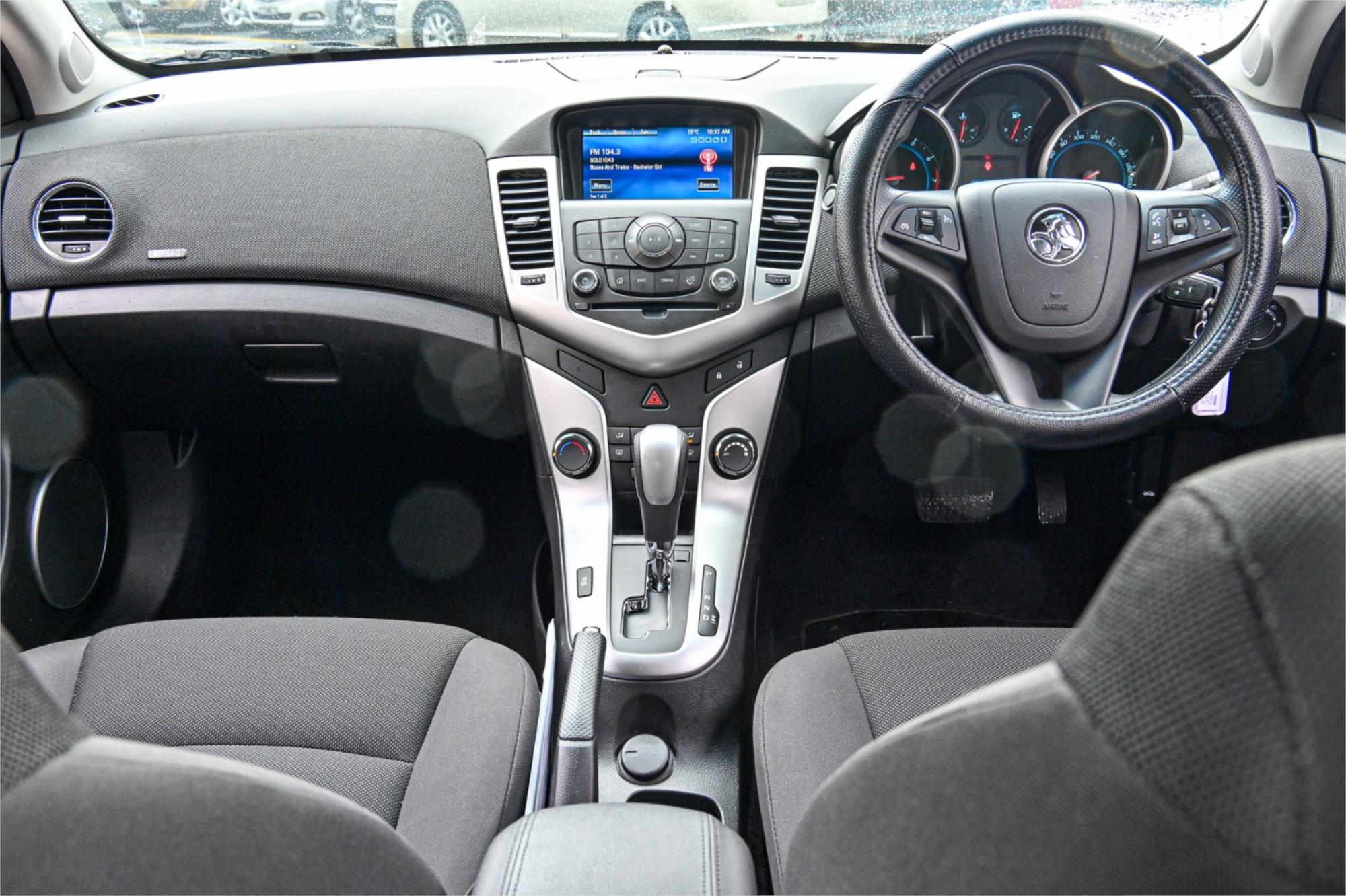2016 HOLDEN CRUZE JH MY16 EQUIPE 6 SP AUTOMATIC 4D SEDAN
