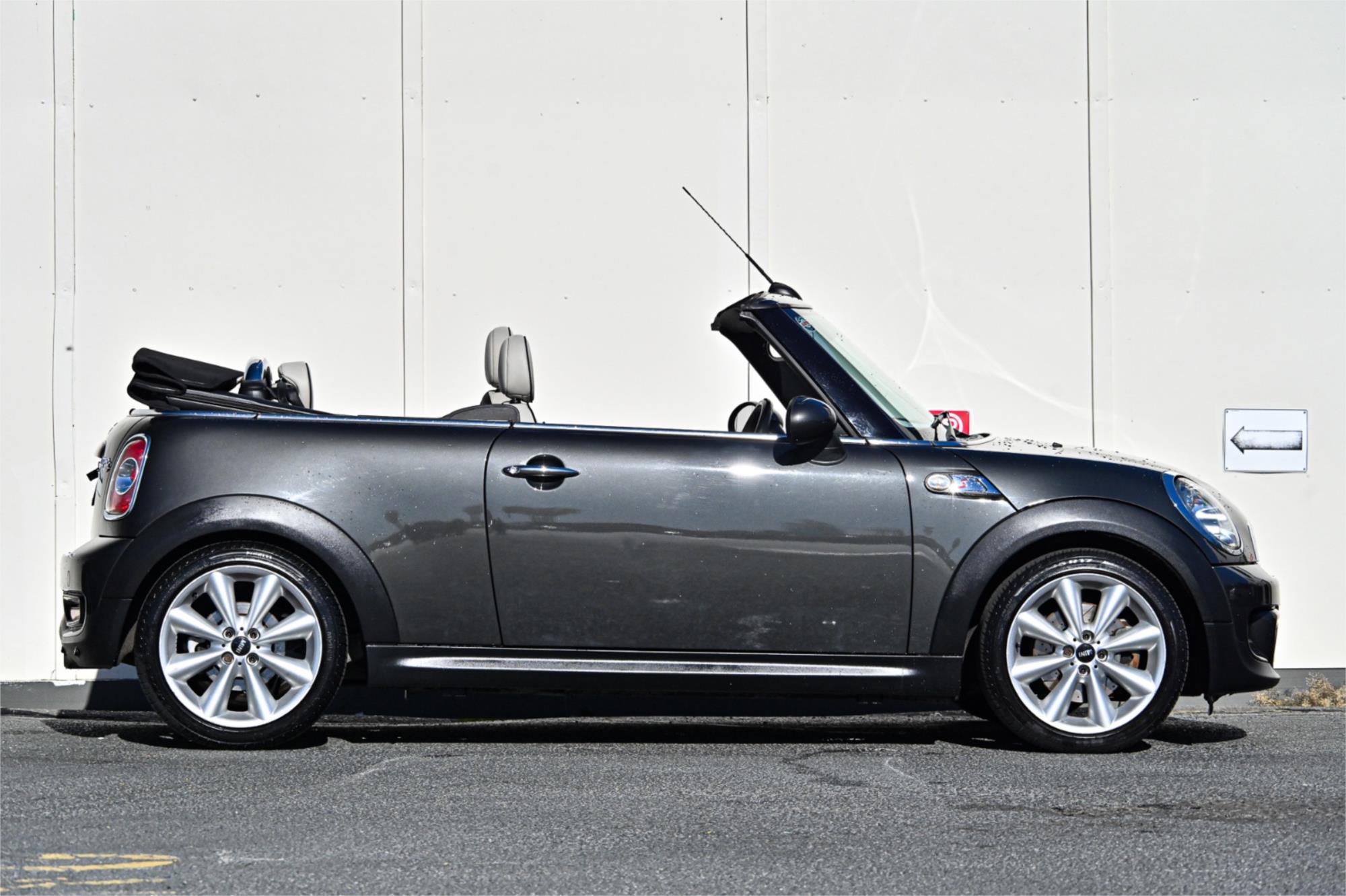 2012 MINI COOPER R57 MY12 S CABRIO 6 SP AUTOMATIC 2D CONVERTIBLE