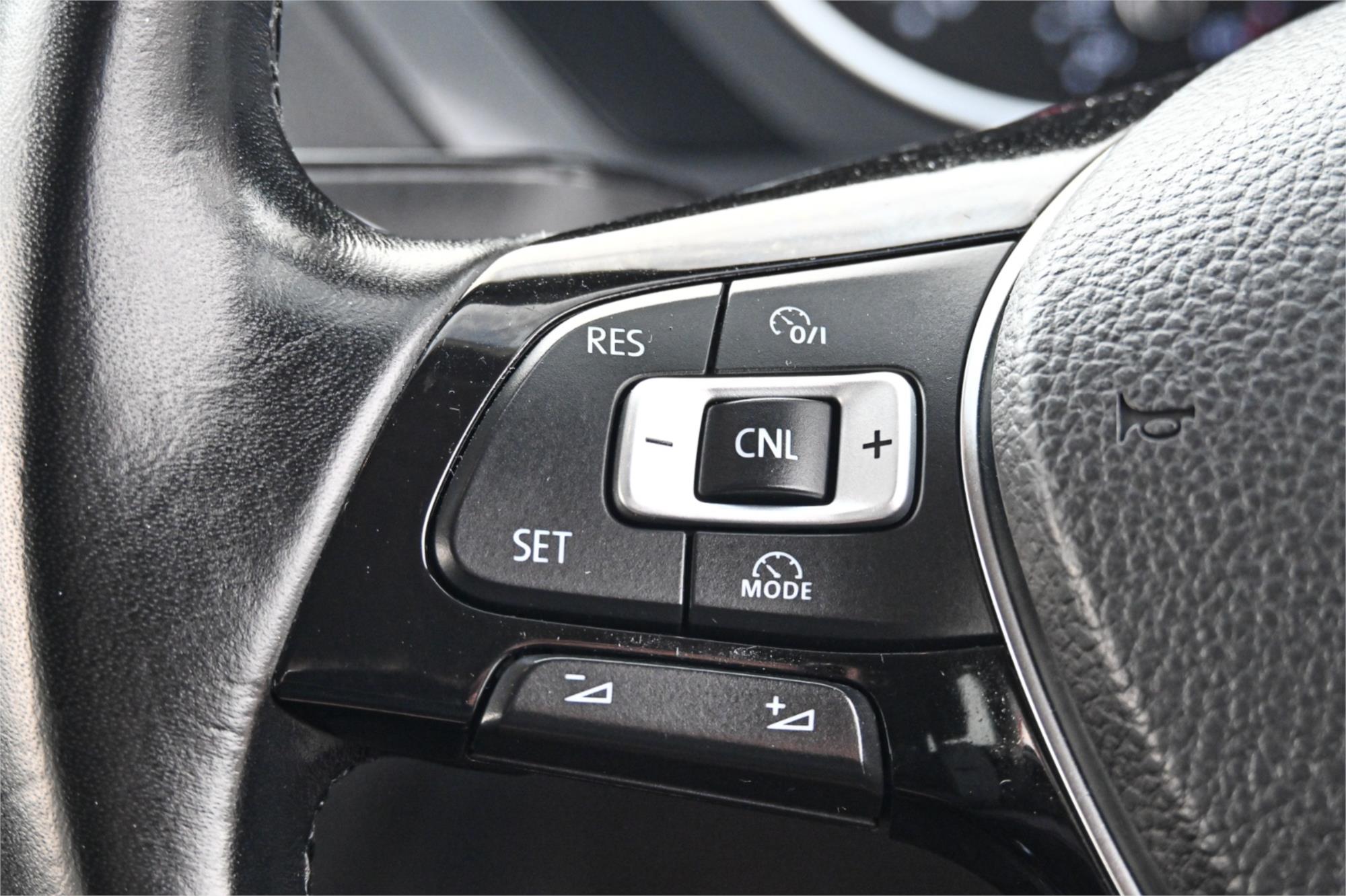 2016 VOLKSWAGEN TIGUAN 5NC MY16 132 TSI (4x4) 7 SP AUTO DIRECT SHIFT 4D WAGON