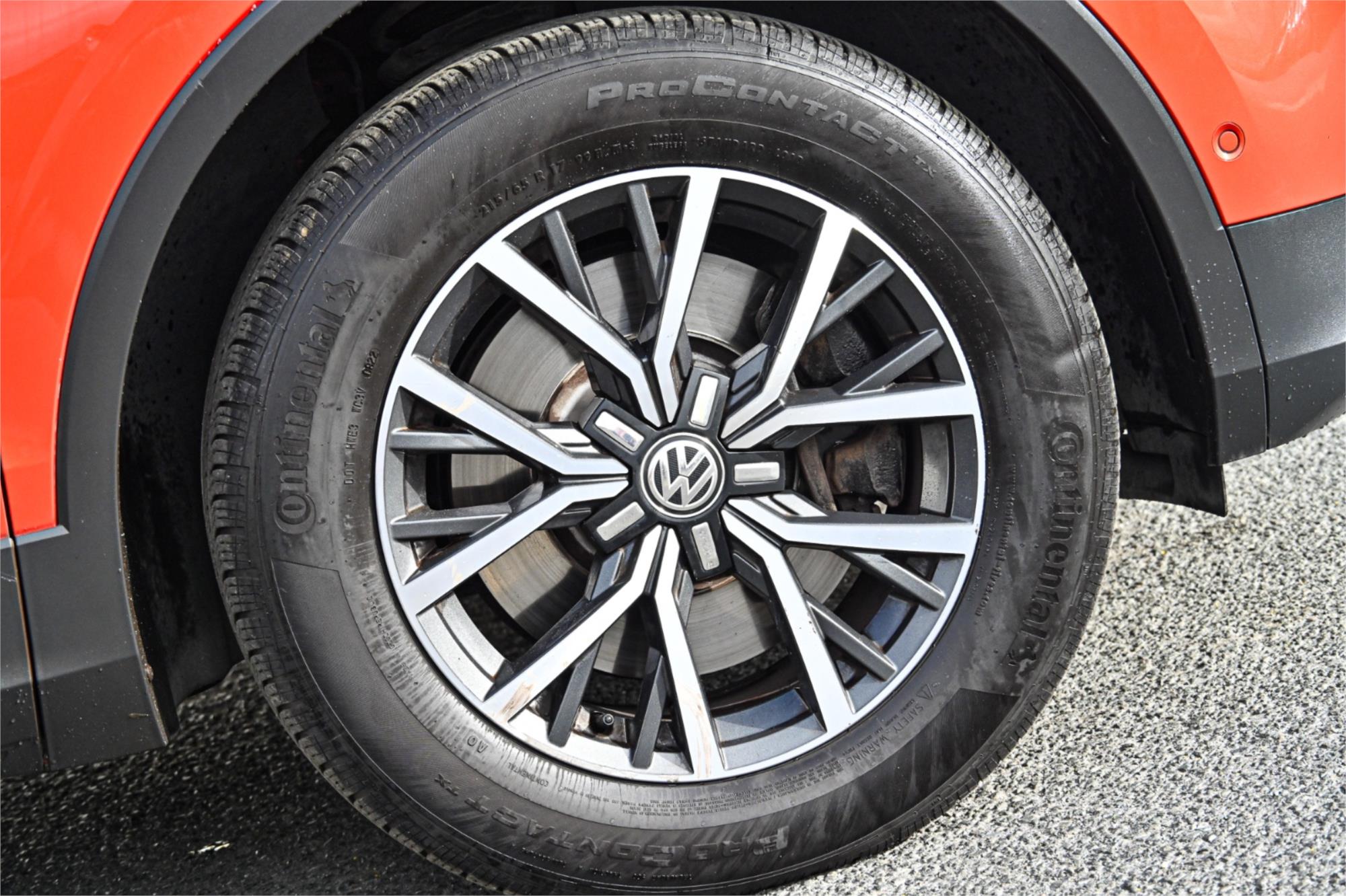2016 VOLKSWAGEN TIGUAN 5NC MY16 132 TSI (4x4) 7 SP AUTO DIRECT SHIFT 4D WAGON