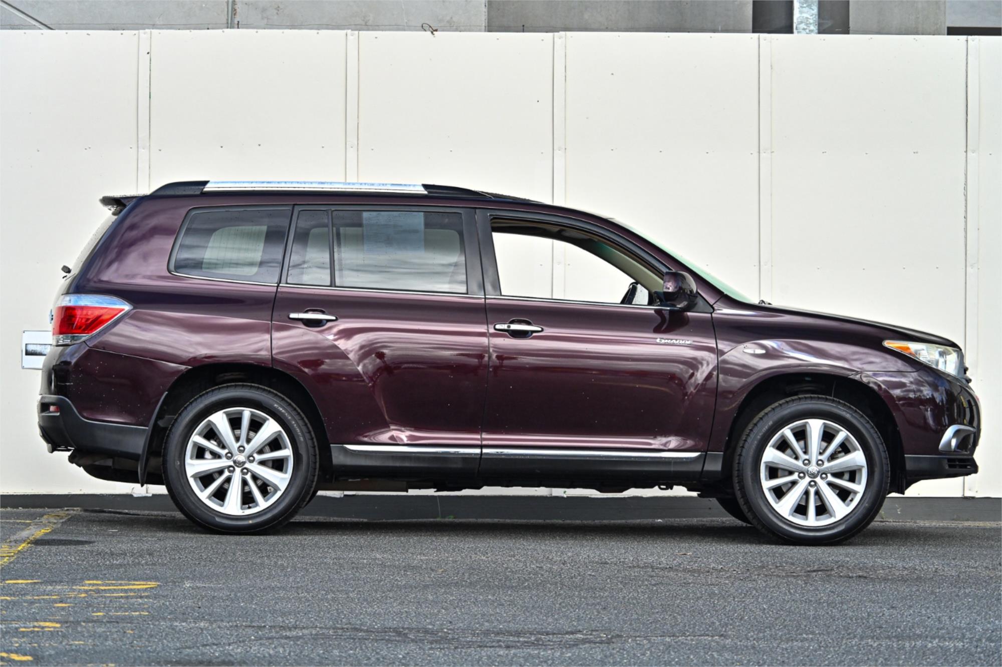 2013 TOYOTA KLUGER GSU45R MY13 UPGRADE GRANDE (4x4) 5 SP AUTOMATIC 4D WAGON