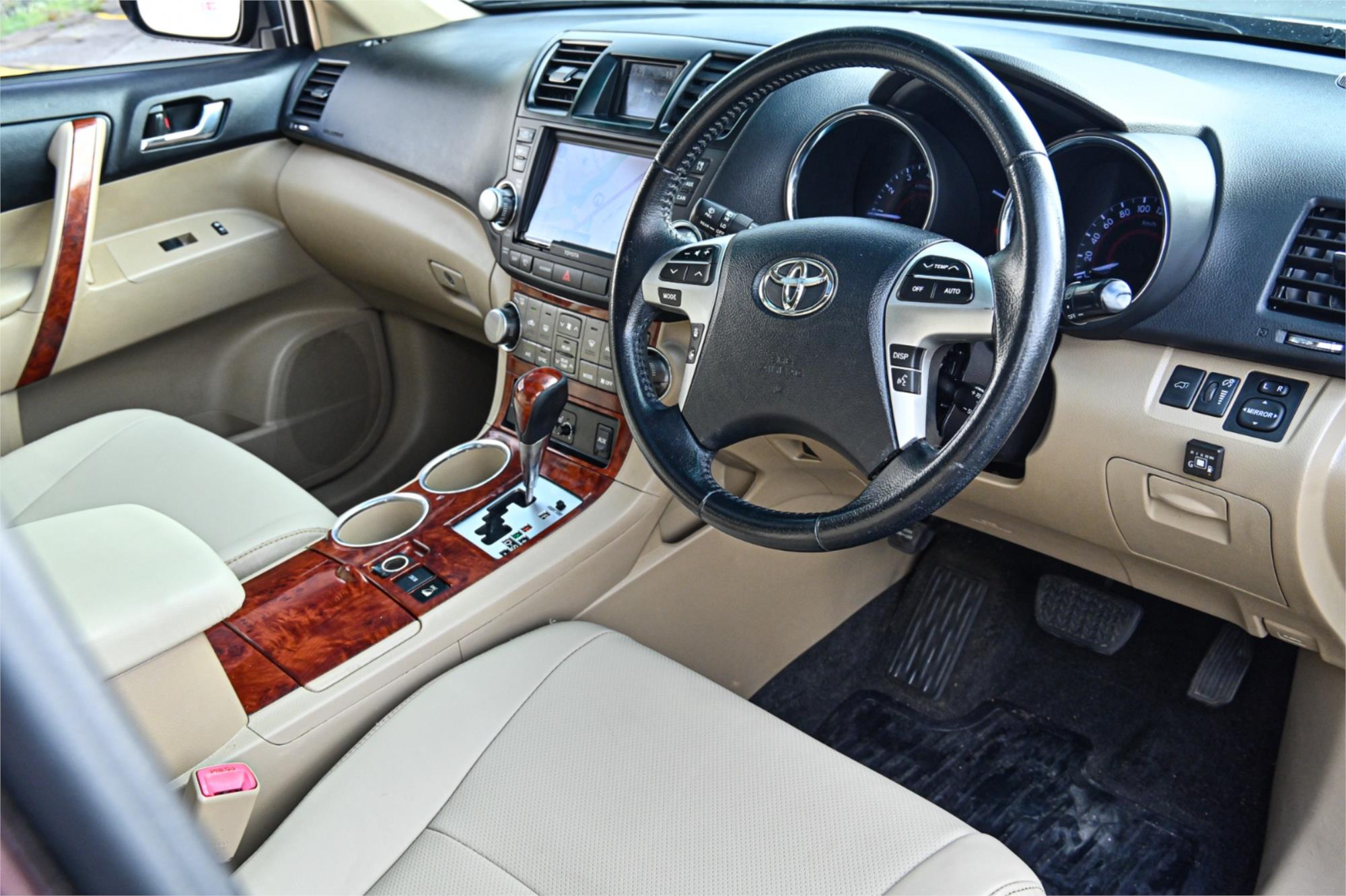 2013 TOYOTA KLUGER GSU45R MY13 UPGRADE GRANDE (4x4) 5 SP AUTOMATIC 4D WAGON