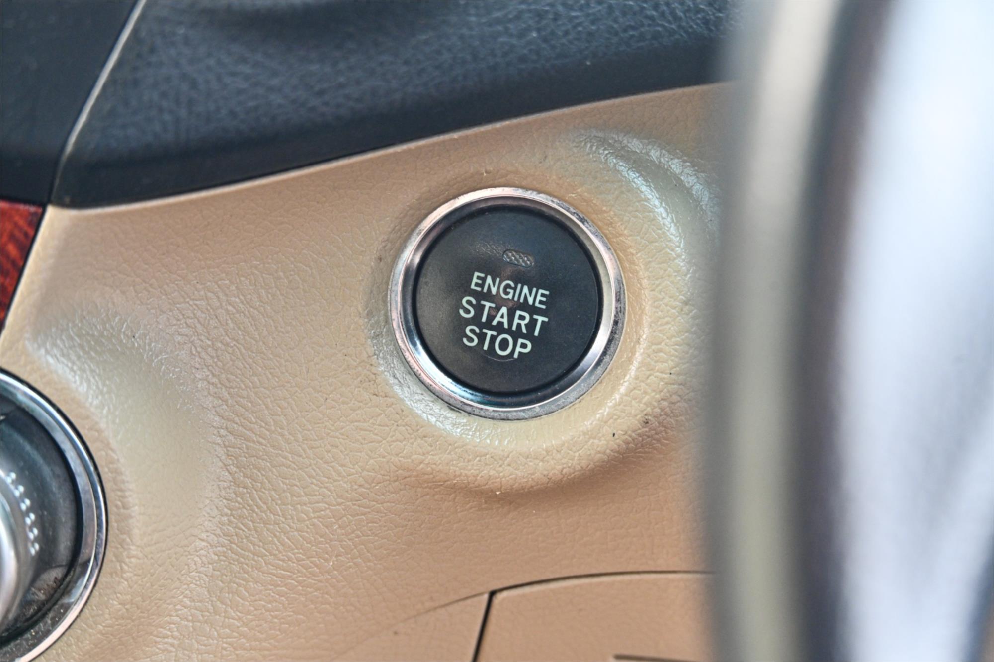 2013 TOYOTA KLUGER GSU45R MY13 UPGRADE GRANDE (4x4) 5 SP AUTOMATIC 4D WAGON