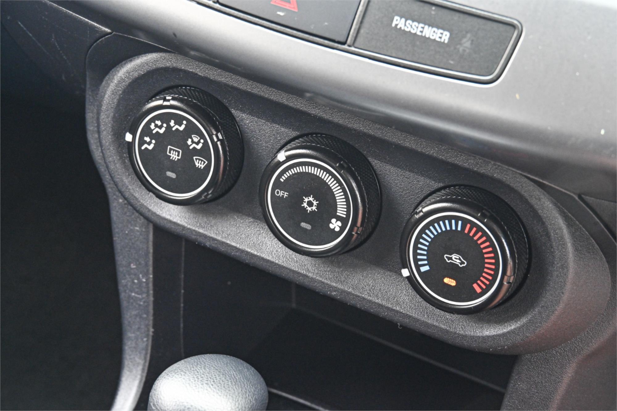 2009 MITSUBISHI LANCER CJ MY09 ES SPORTBACK CVT AUTO 6 SP SEQUENTIAL 5D HATCHBACK
