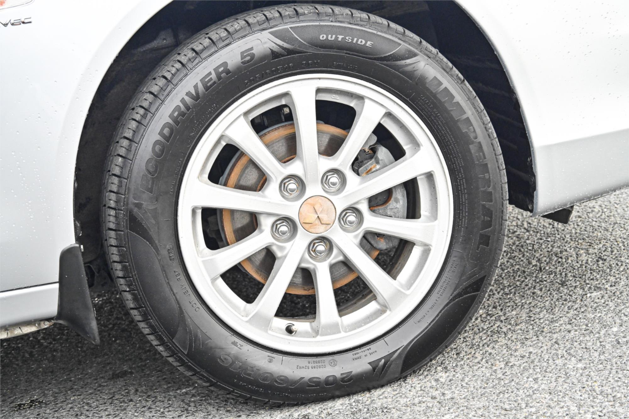 2009 MITSUBISHI LANCER CJ MY09 ES SPORTBACK CVT AUTO 6 SP SEQUENTIAL 5D HATCHBACK