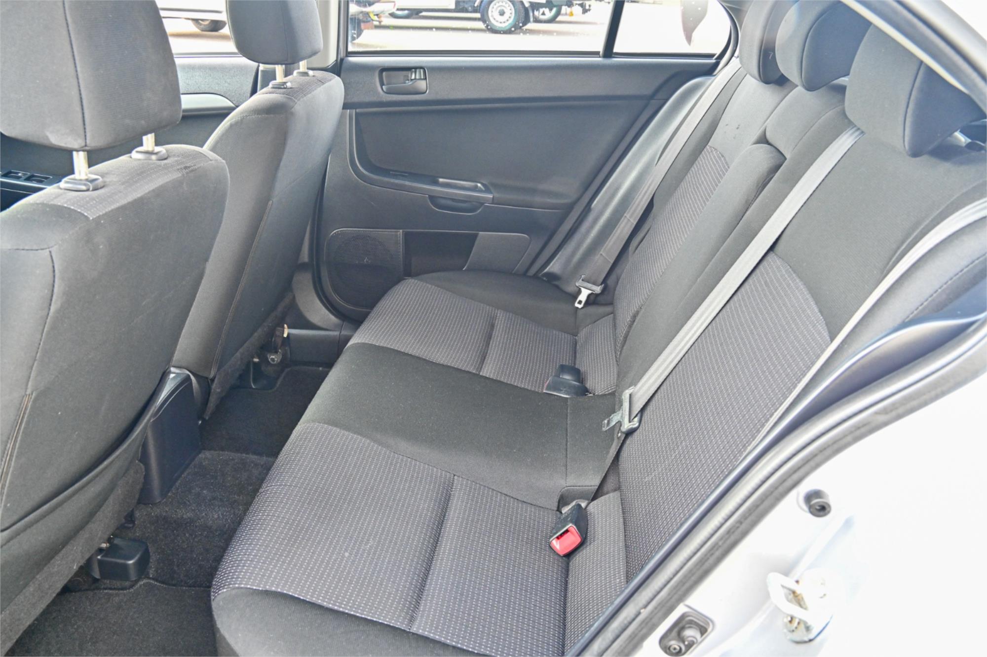 2009 MITSUBISHI LANCER CJ MY09 ES SPORTBACK CVT AUTO 6 SP SEQUENTIAL 5D HATCHBACK
