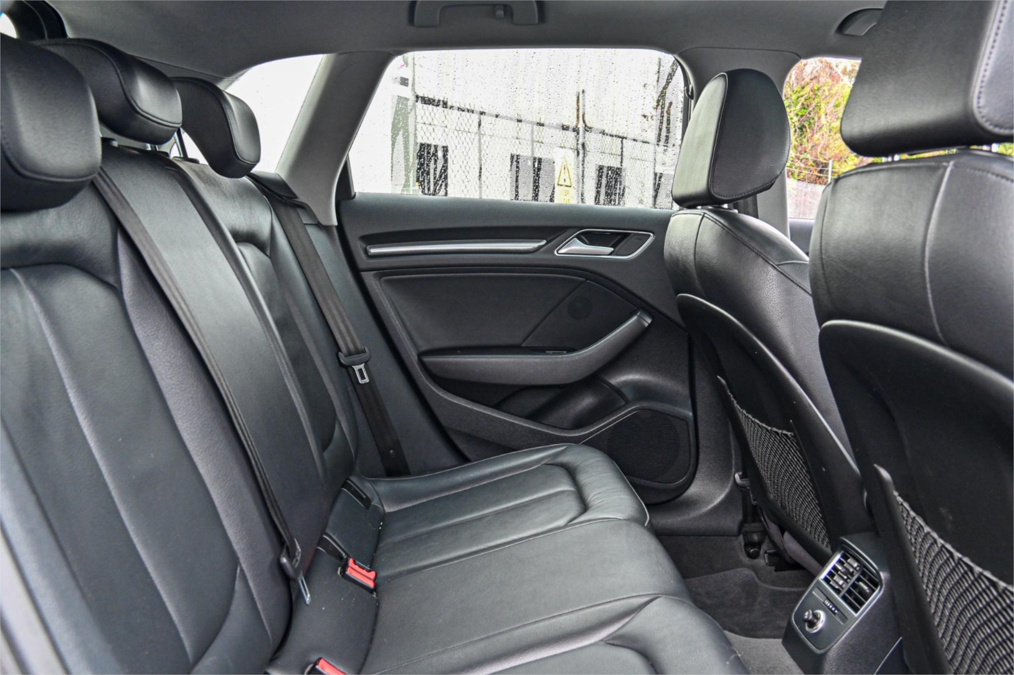 2018 AUDI A3 8V MY19 35 TFSI (1.4 TFSI COD) 7 SP AUTO S-TRONIC 4D SPORTBACK