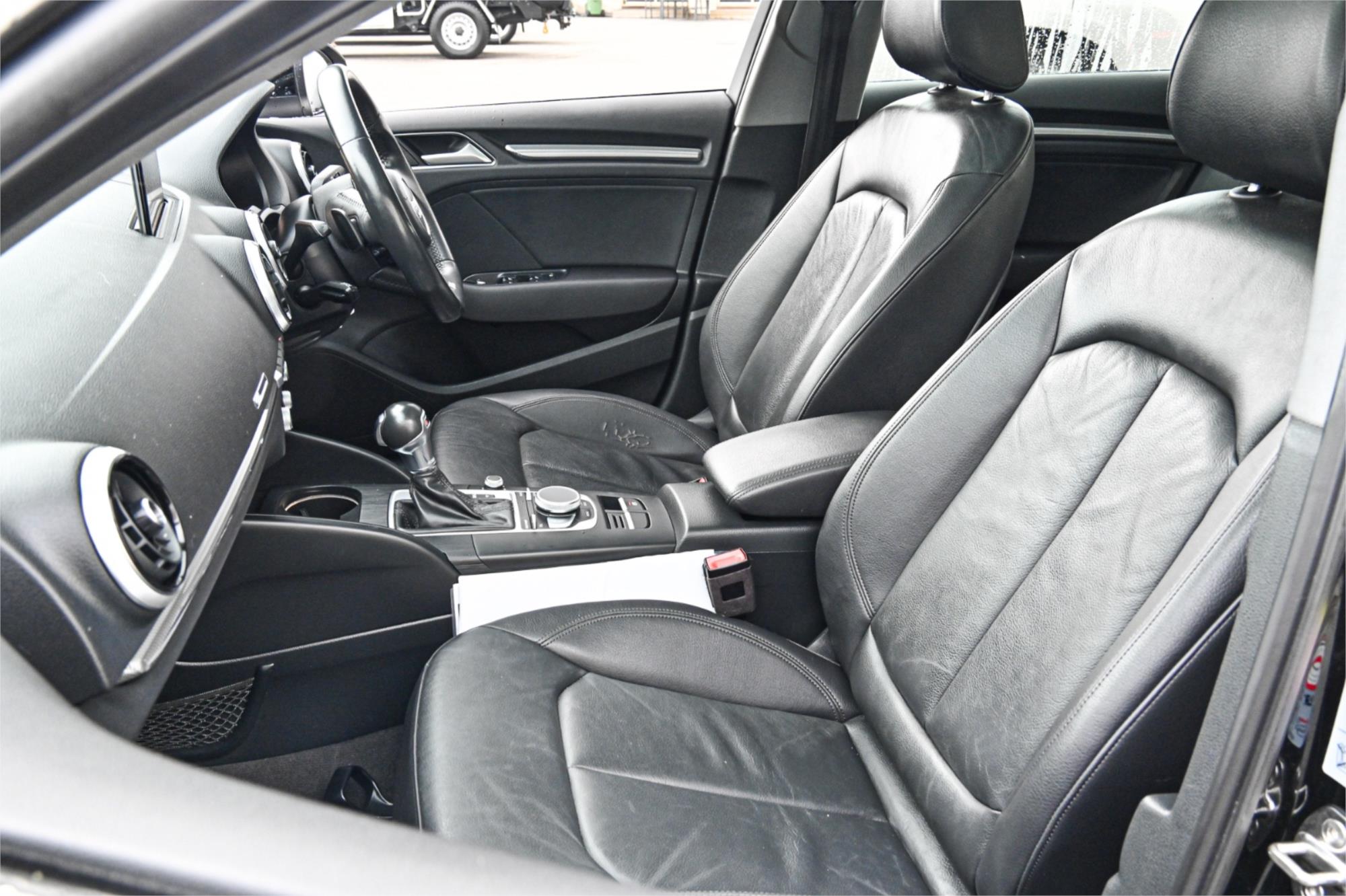 2018 AUDI A3 8V MY19 35 TFSI (1.4 TFSI COD) 7 SP AUTO S-TRONIC 4D SPORTBACK