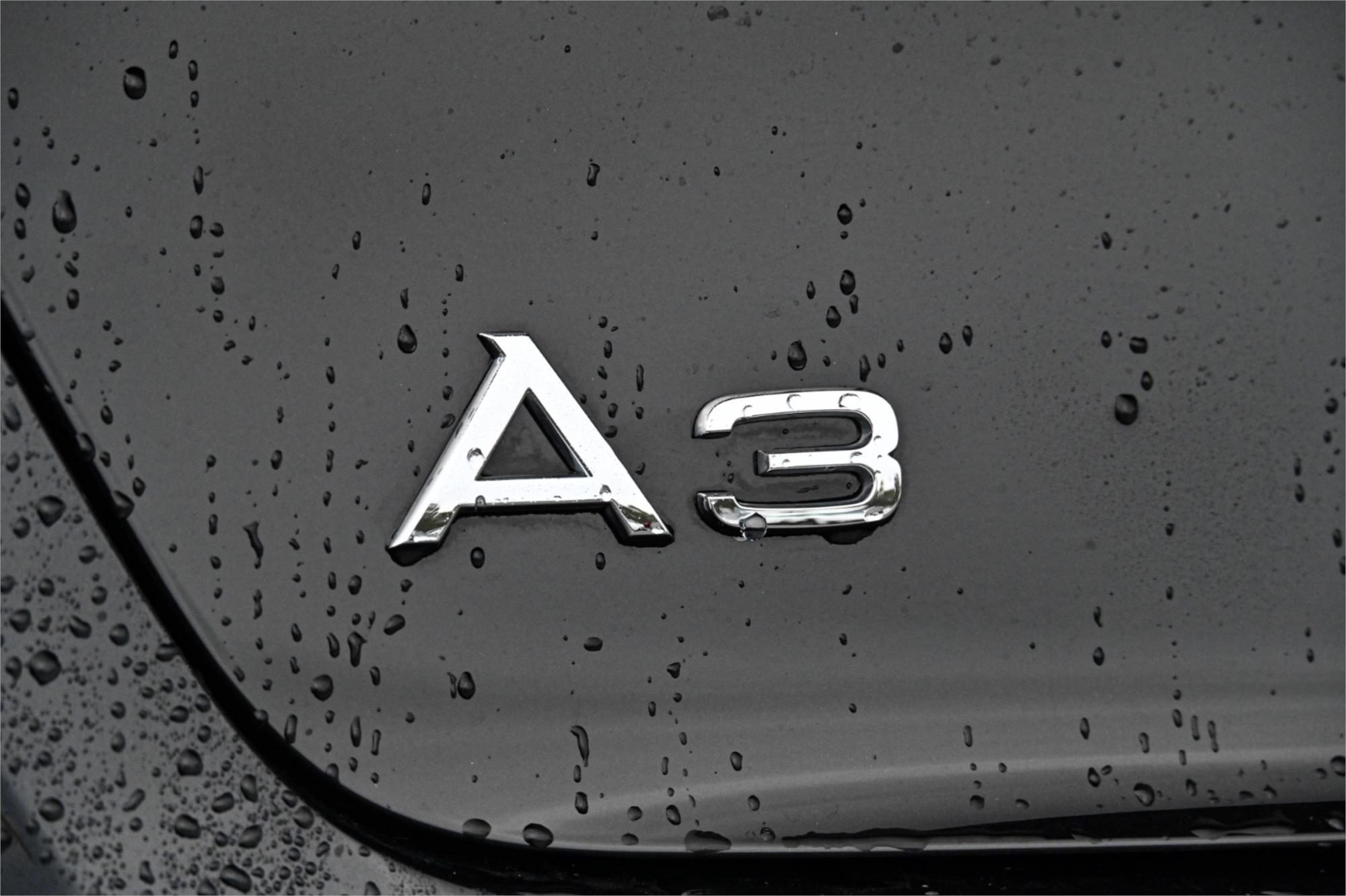 2018 AUDI A3 8V MY19 35 TFSI (1.4 TFSI COD) 7 SP AUTO S-TRONIC 4D SPORTBACK