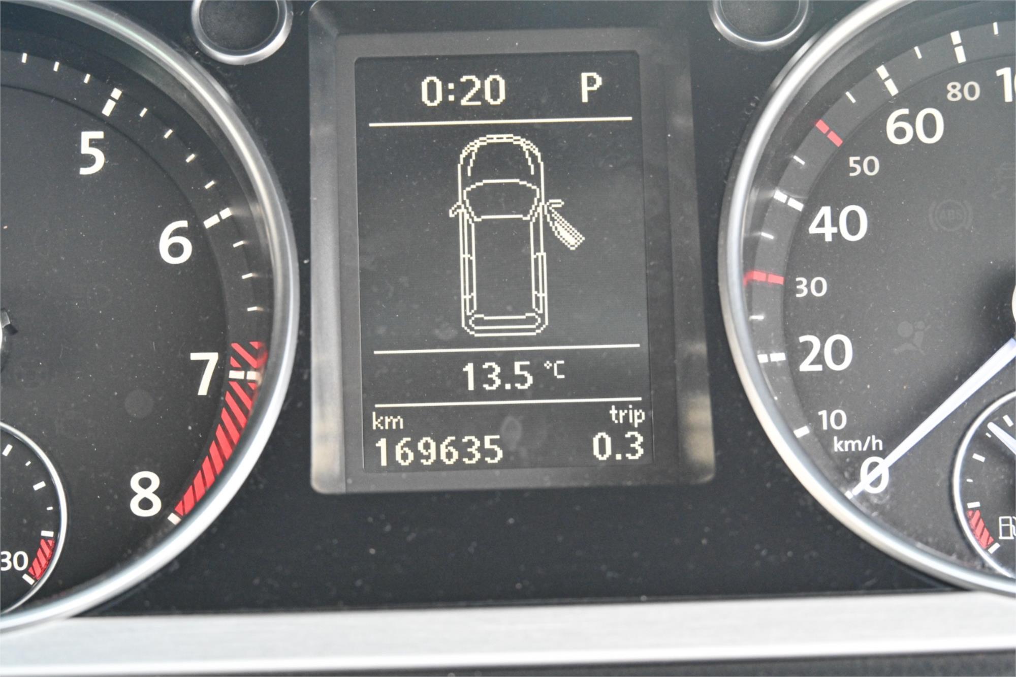 2010 VOLKSWAGEN PASSAT 3C MY10 R36 6 SP AUTO DIRECT SHIFT 4D WAGON