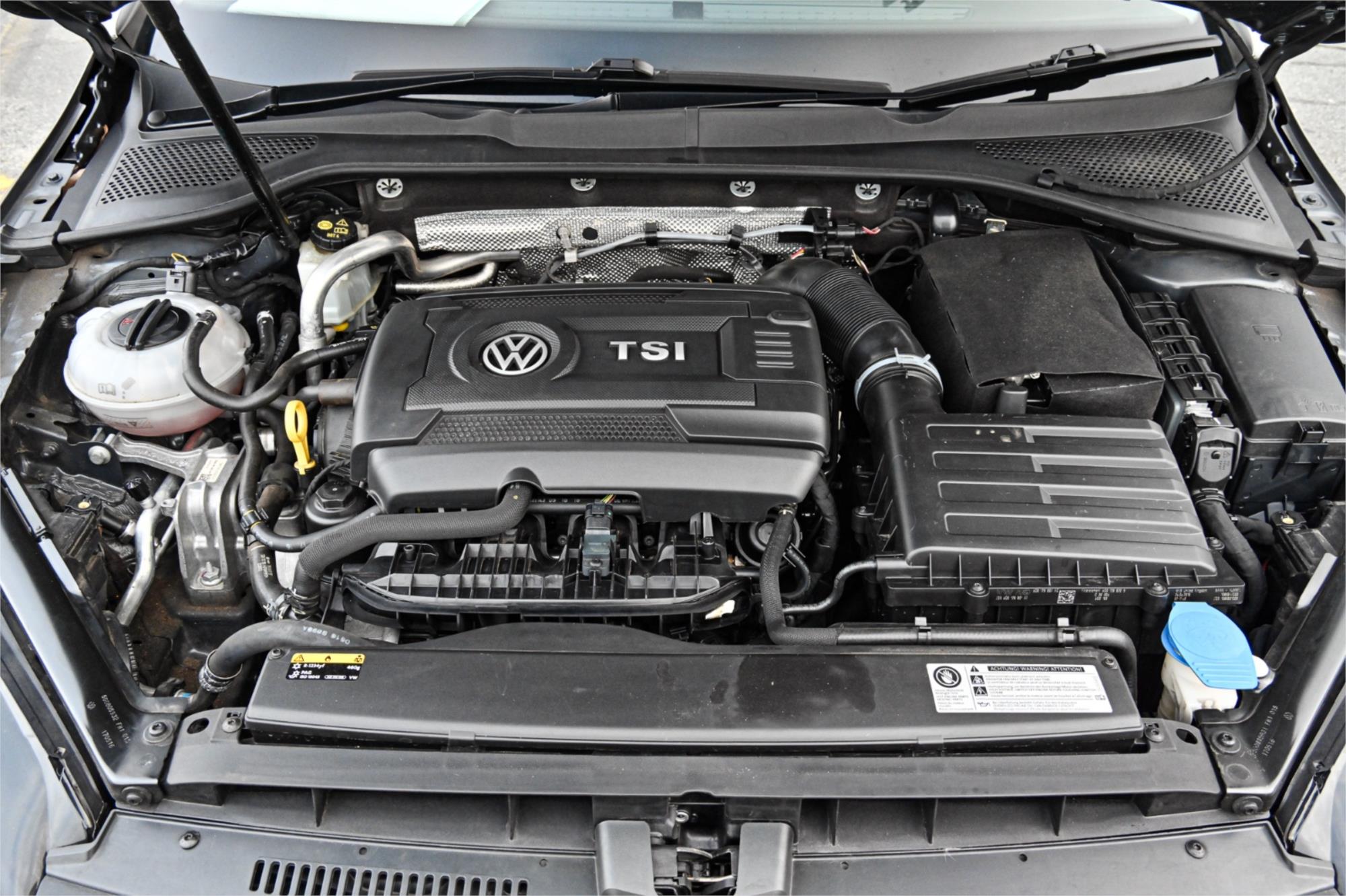 2016 VOLKSWAGEN GOLF AU MY16 ALLTRACK 132 TSI 6 SP AUTO DIRECT SHIFT 4D WAGON