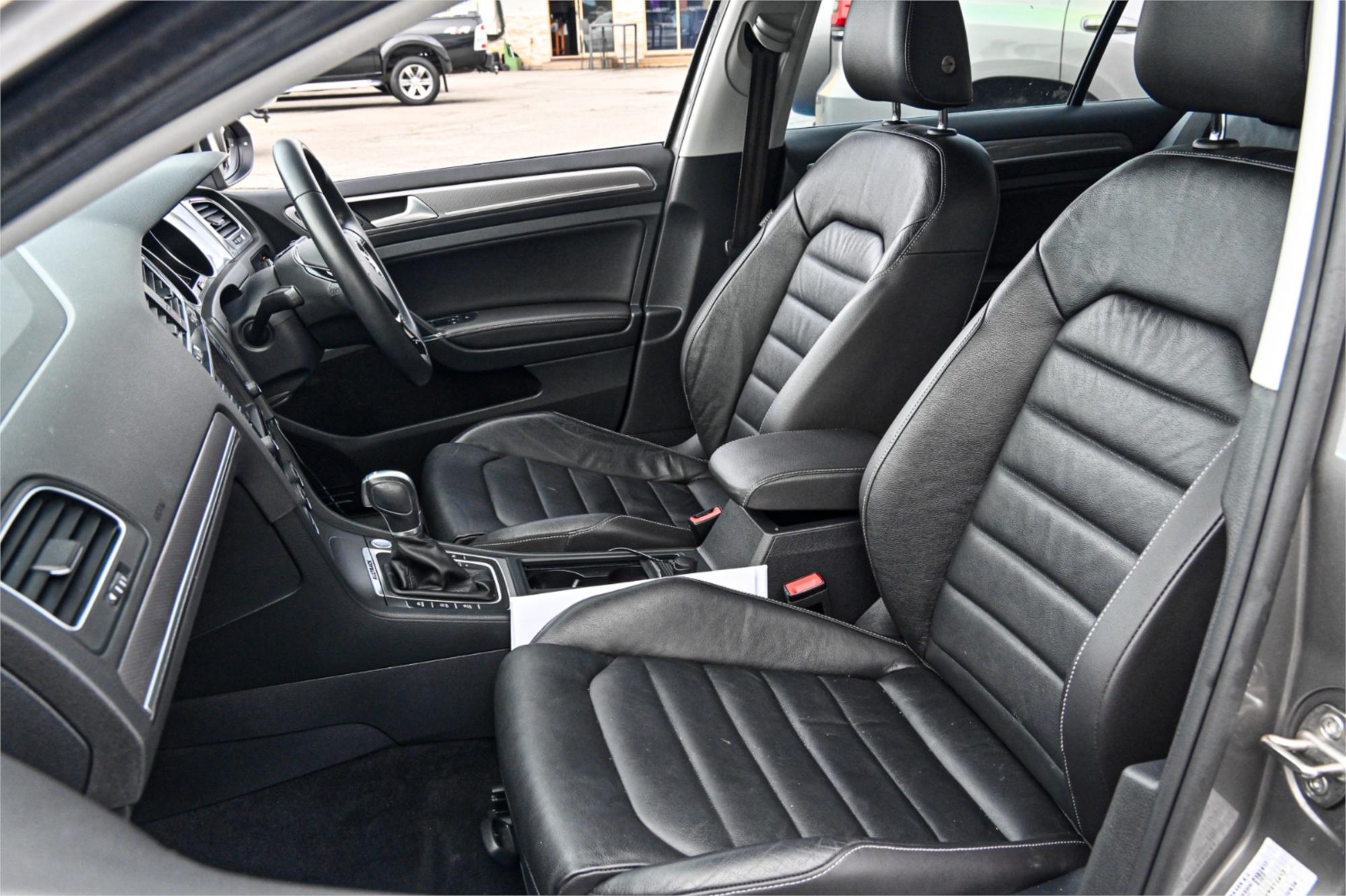 2016 VOLKSWAGEN GOLF AU MY16 ALLTRACK 132 TSI 6 SP AUTO DIRECT SHIFT 4D WAGON