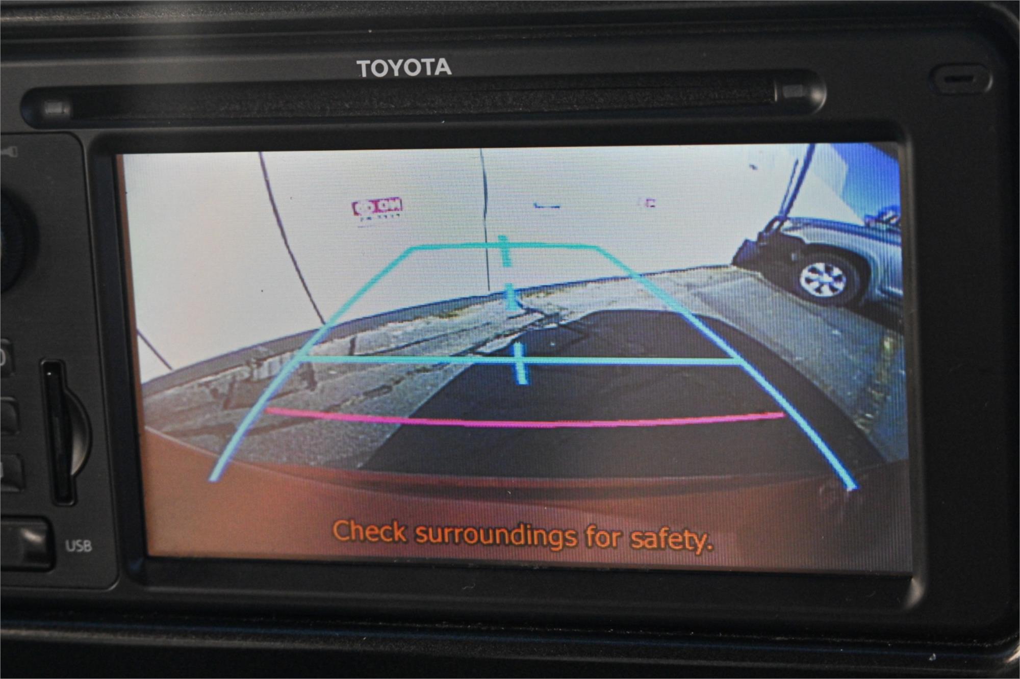 2013 TOYOTA COROLLA ZRE182R ASCENT 6 SP MANUAL 5D HATCHBACK