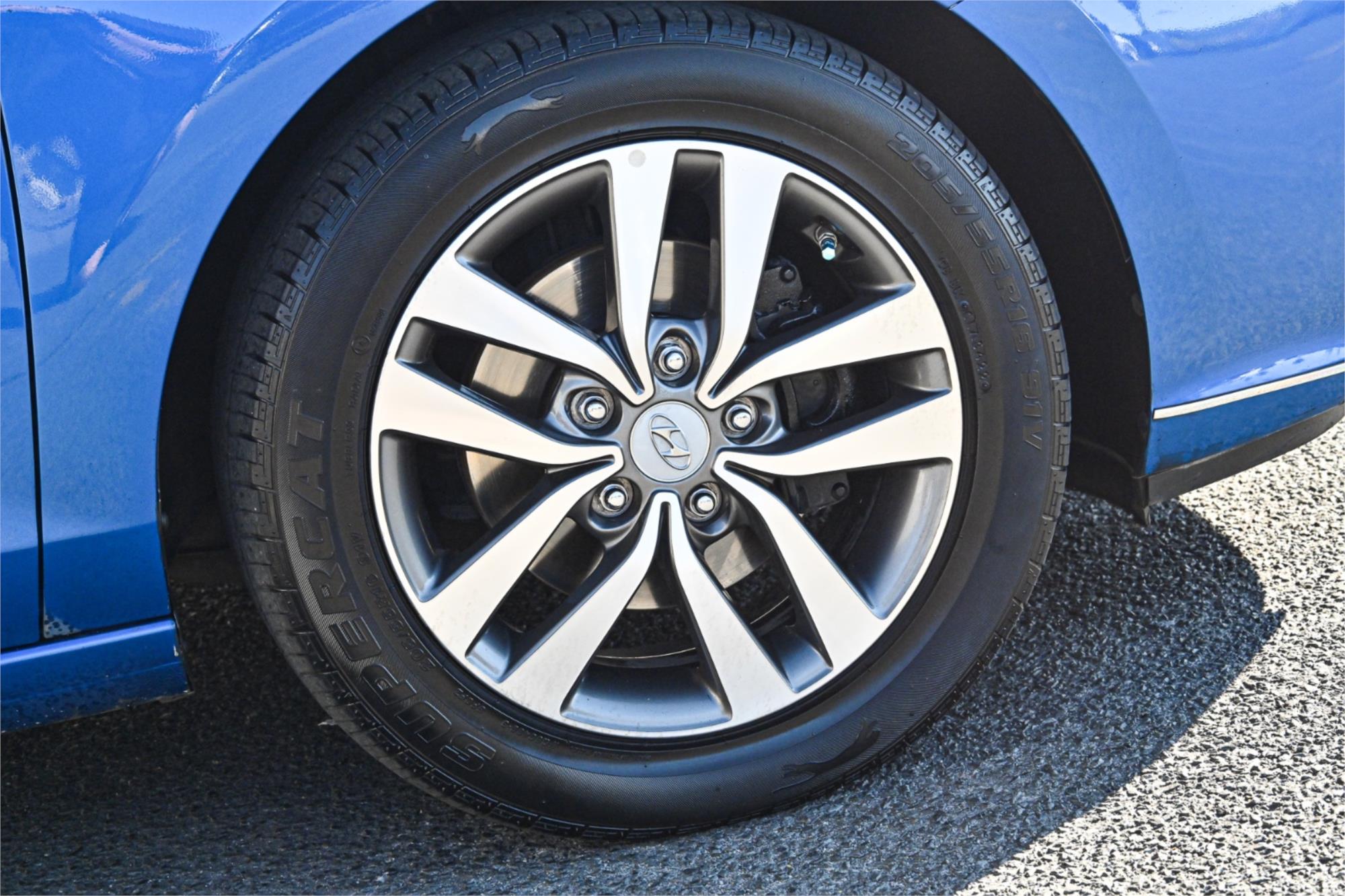 2017 HYUNDAI i30 PD ACTIVE 6 SP AUTO SEQUENTIAL 4D HATCHBACK