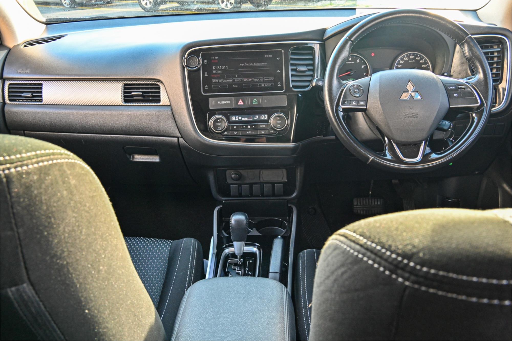 2017 MITSUBISHI OUTLANDER ZK MY17 LS (4x2) CONTINUOUS VARIABLE 4D WAGON