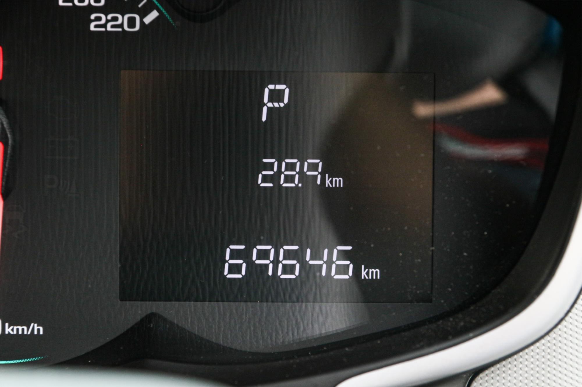 2017 HOLDEN BARINA TM MY17 LS 6 SP AUTOMATIC 5D HATCHBACK