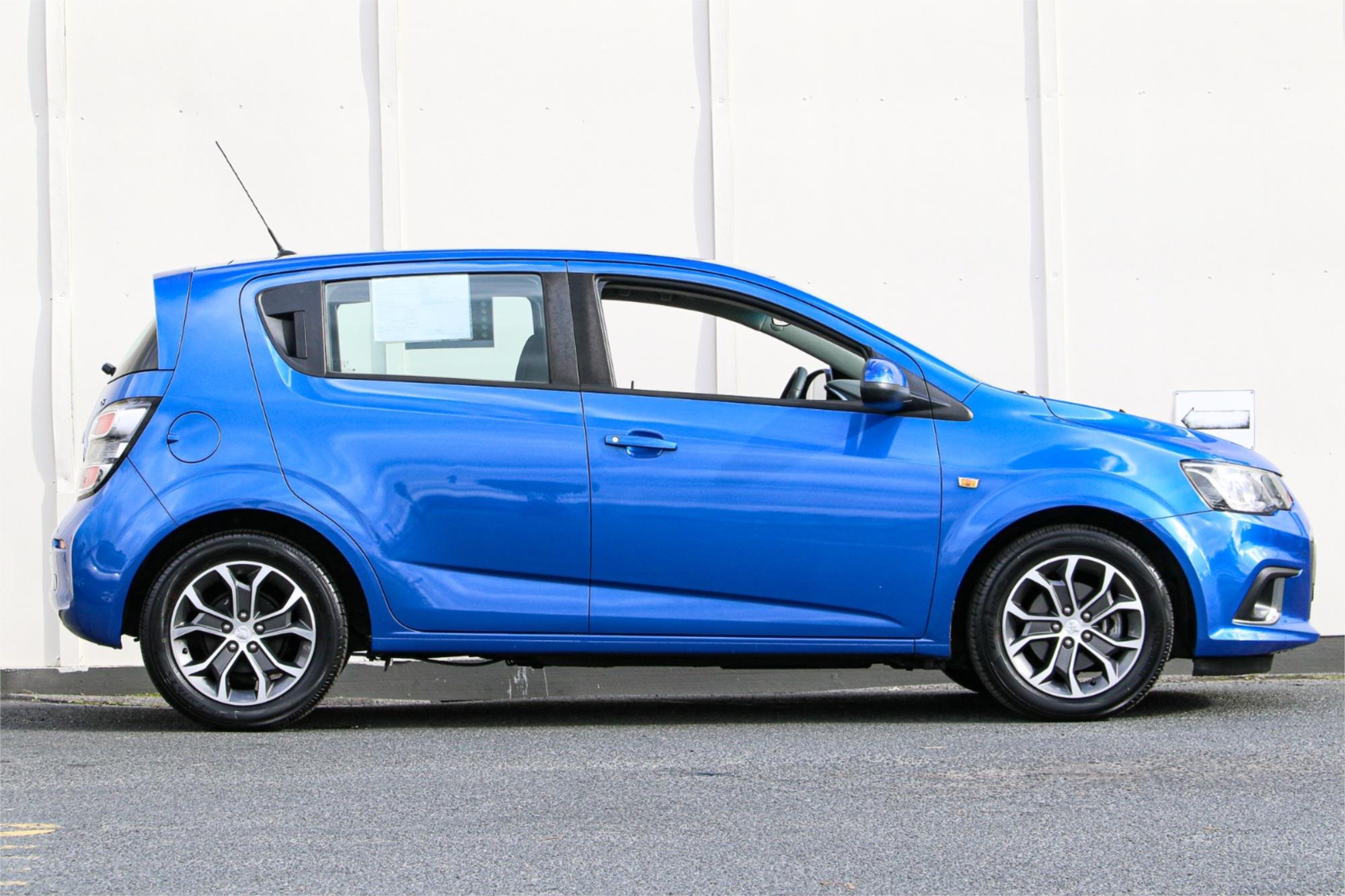 2017 HOLDEN BARINA TM MY17 LS 6 SP AUTOMATIC 5D HATCHBACK