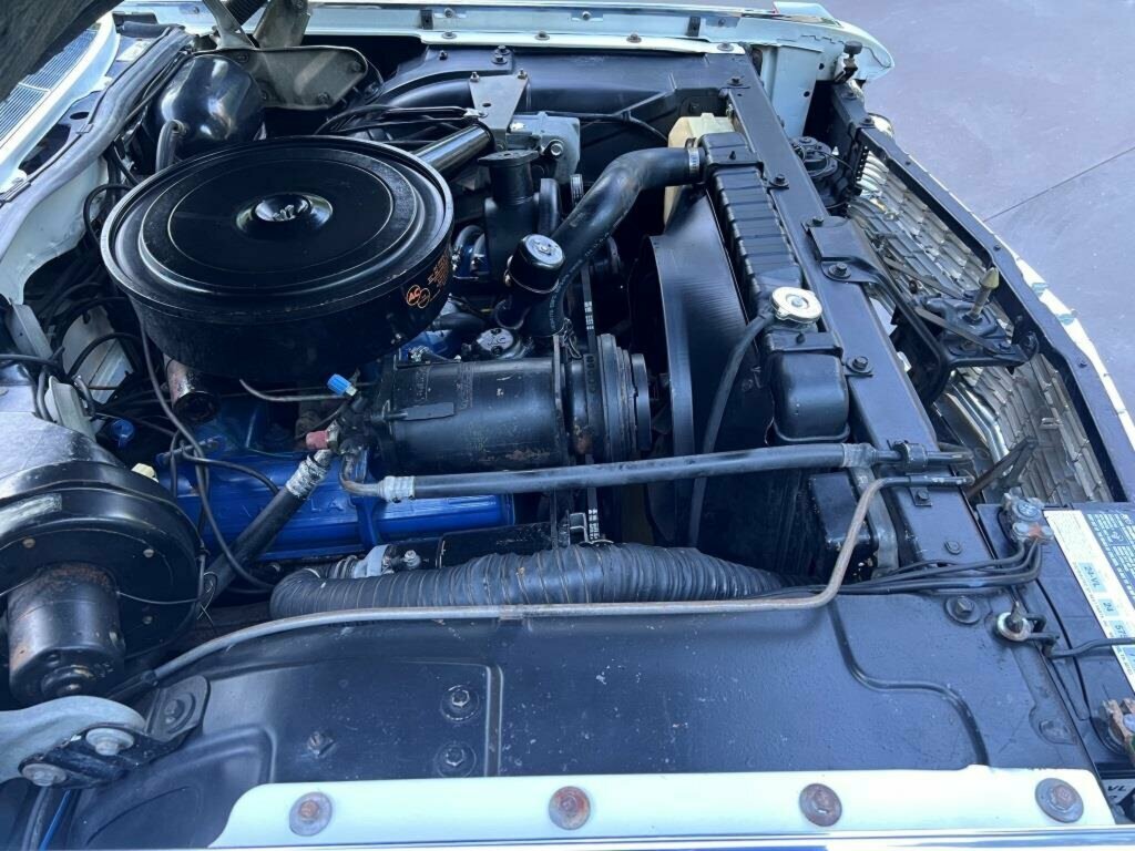 1962 CADILLAC DE VILLE PARK AVENUE 4 SP AUTOMATIC 4D HARDTOP