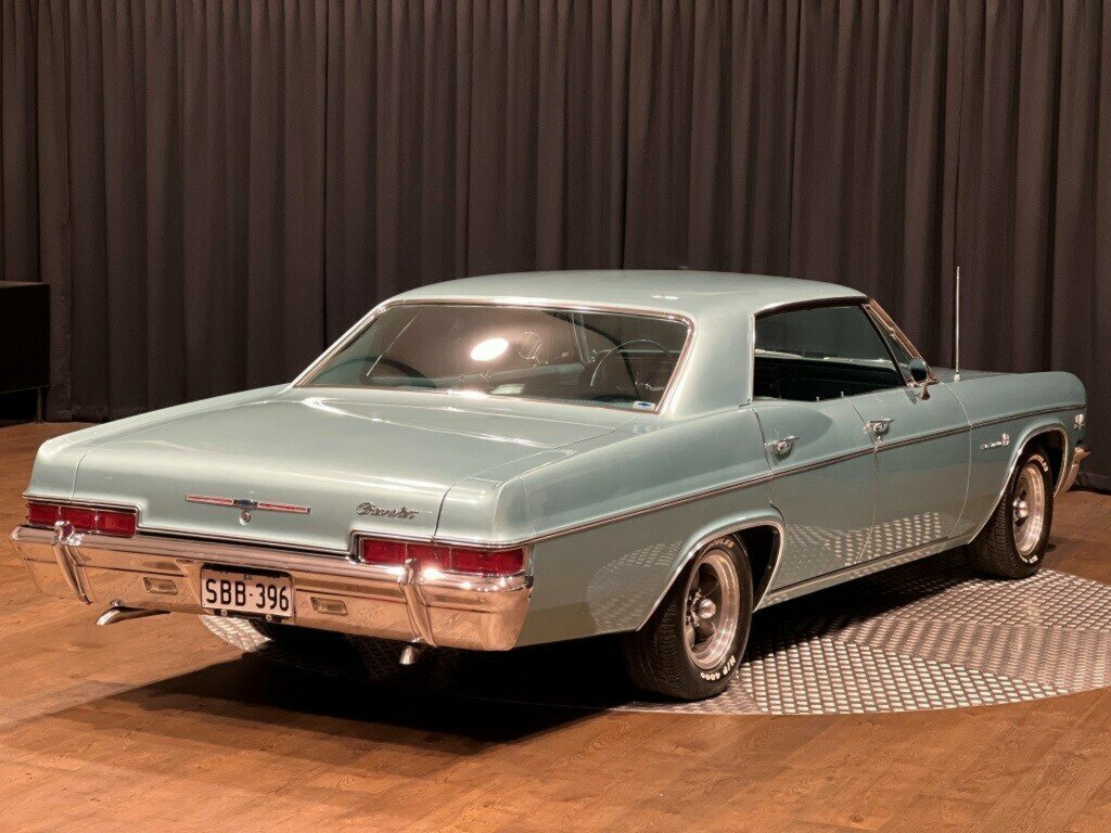 1966 CHEVROLET IMPALA SEDAN