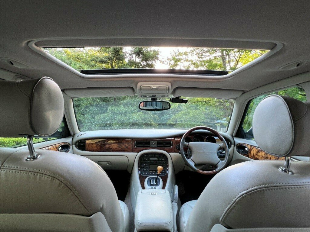 2002 JAGUAR XJ8 4.0 SPORT 5 SP AUTOMATIC 4D SALOON