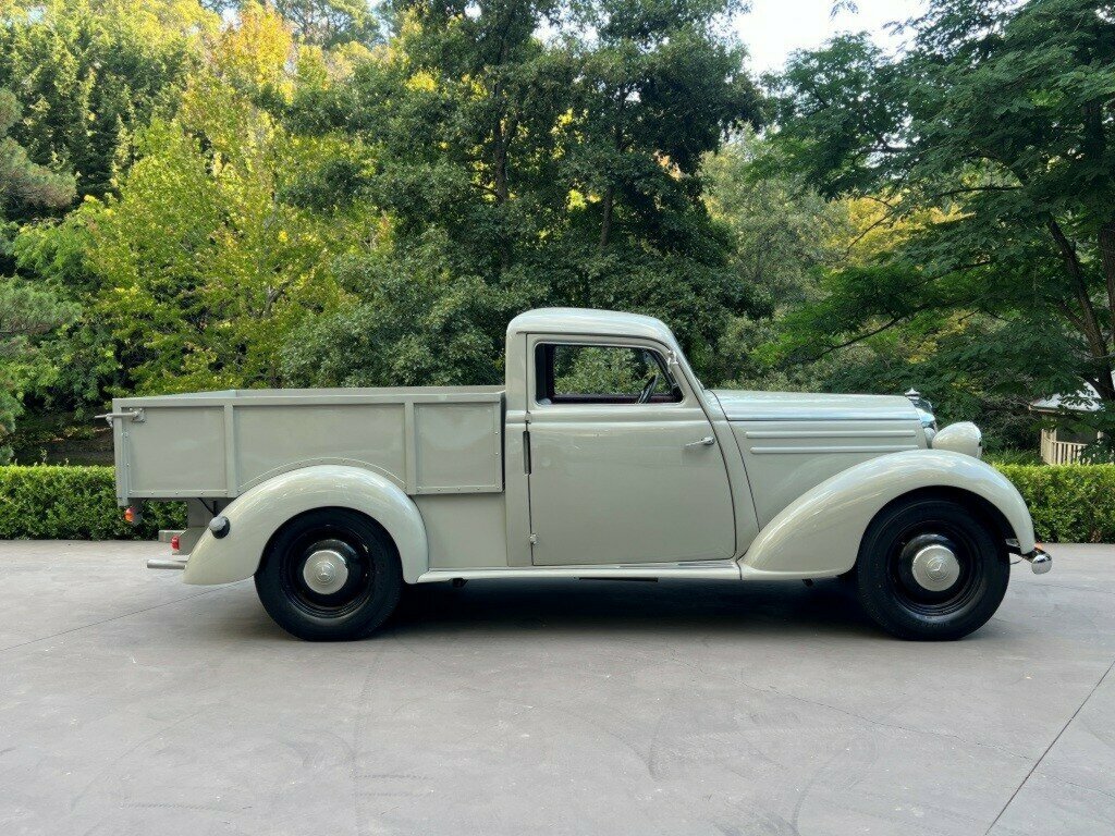 1955 MERCEDES-BENZ 170 W136 S-D 4 SP MANUAL 2D UTILITY