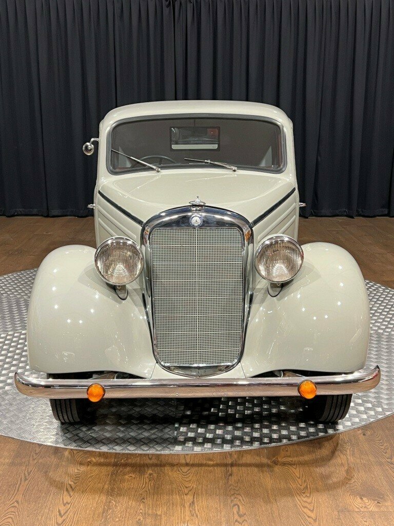 1955 MERCEDES-BENZ 170 W136 S-D 4 SP MANUAL 2D UTILITY