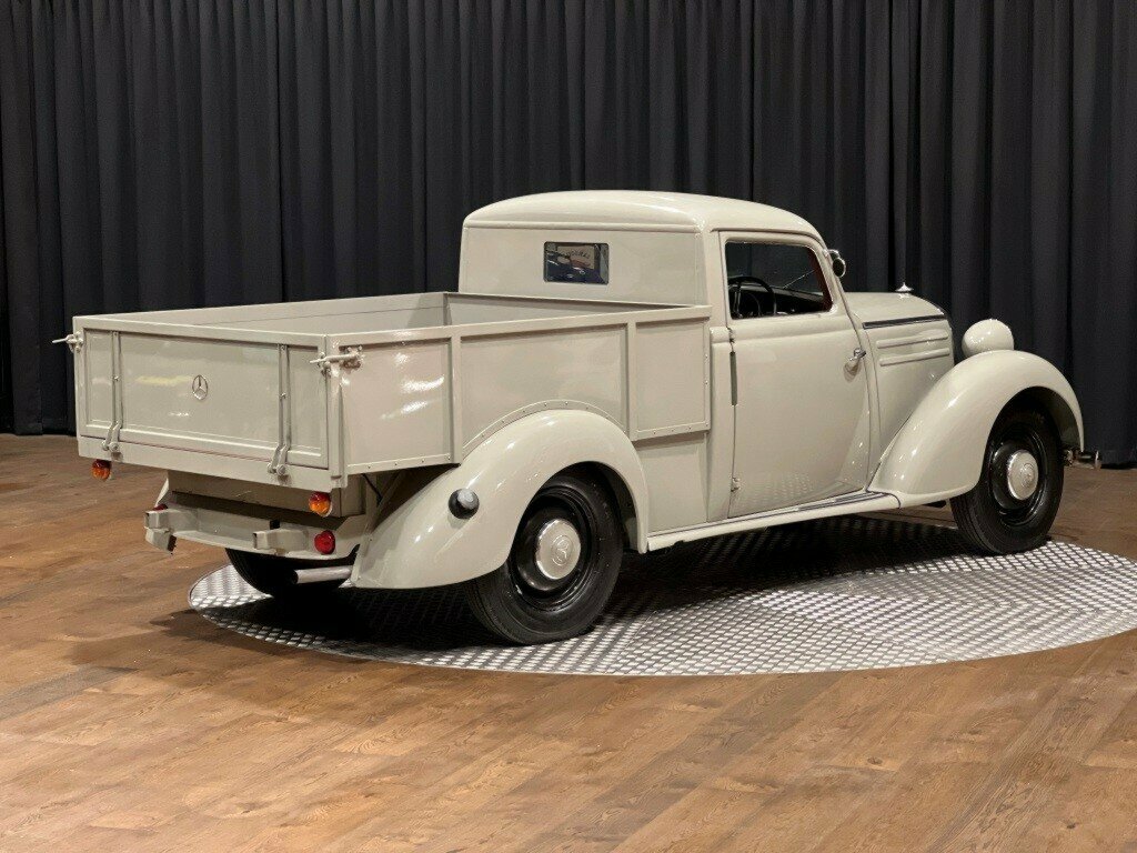 1955 MERCEDES-BENZ 170 W136 S-D 4 SP MANUAL 2D UTILITY