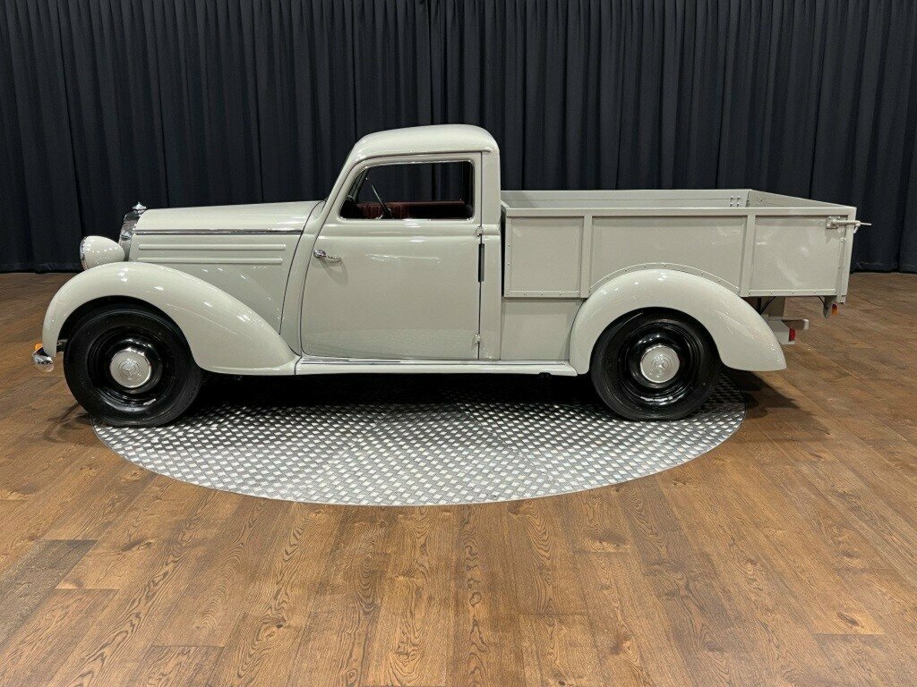 1955 MERCEDES-BENZ 170 W136 S-D 4 SP MANUAL 2D UTILITY