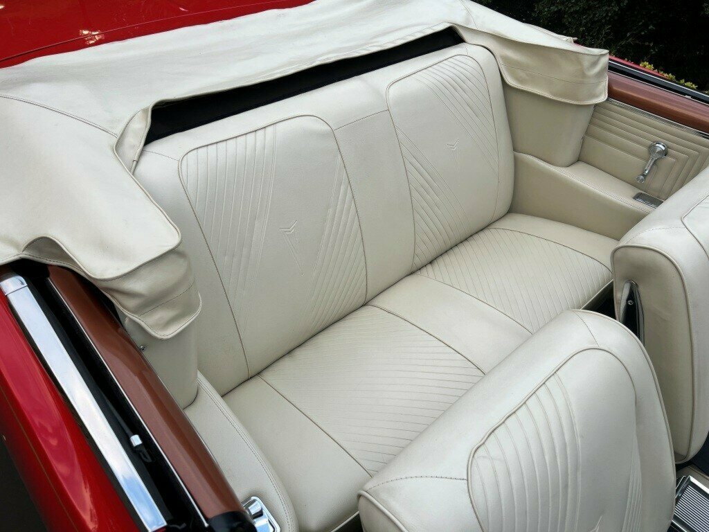 1965 PONTIAC LEMANS GTO 4 SP MANUAL 2D CONVERTIBLE