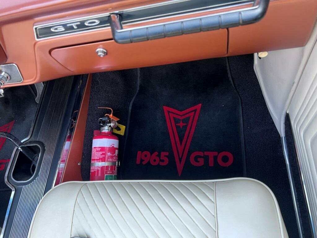 1965 PONTIAC LEMANS GTO 4 SP MANUAL 2D CONVERTIBLE