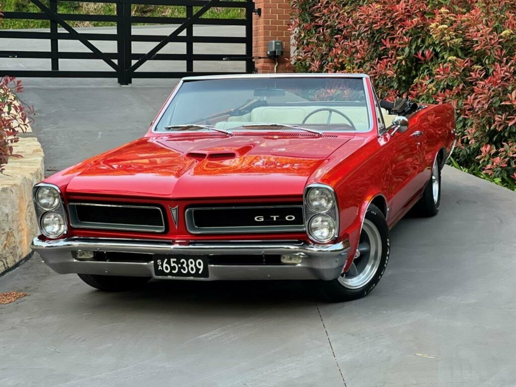 1965 PONTIAC LEMANS GTO 4 SP MANUAL 2D CONVERTIBLE