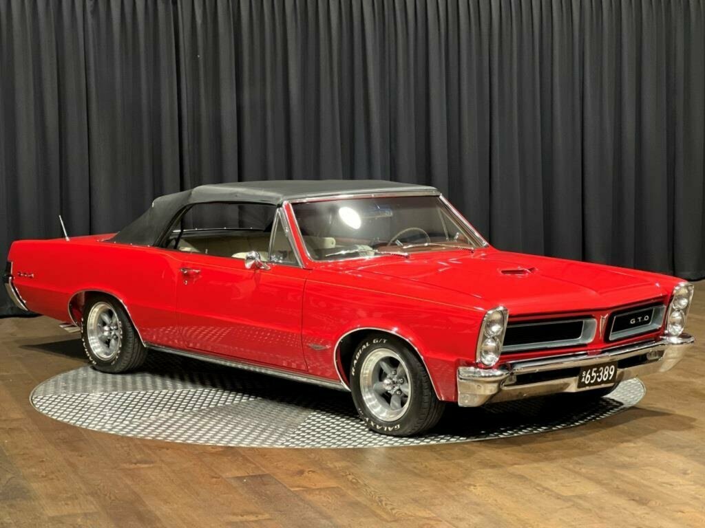 1965 PONTIAC LEMANS GTO 4 SP MANUAL 2D CONVERTIBLE