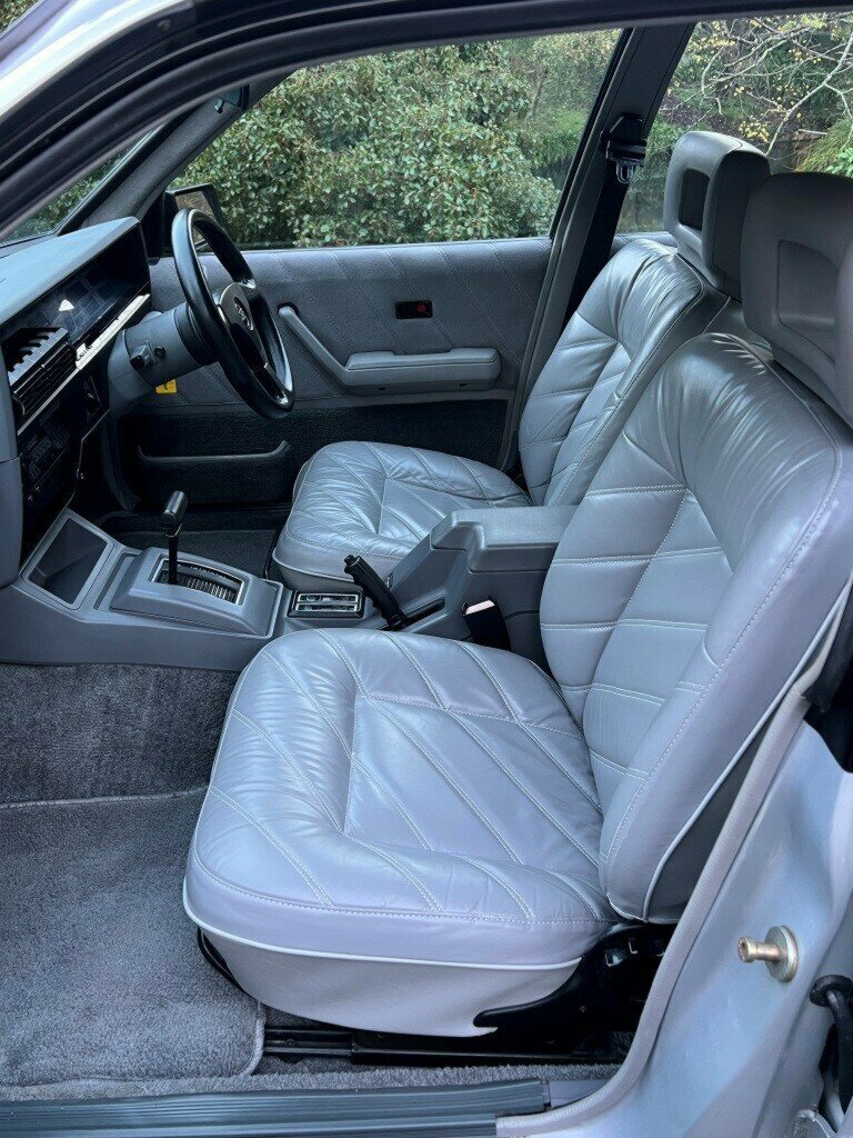 1985 HOLDEN HDT CALAIS DIRECTOR 3 SP AUTOMATIC 4D SEDAN