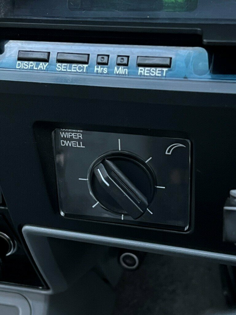 1985 HOLDEN HDT CALAIS DIRECTOR 3 SP AUTOMATIC 4D SEDAN