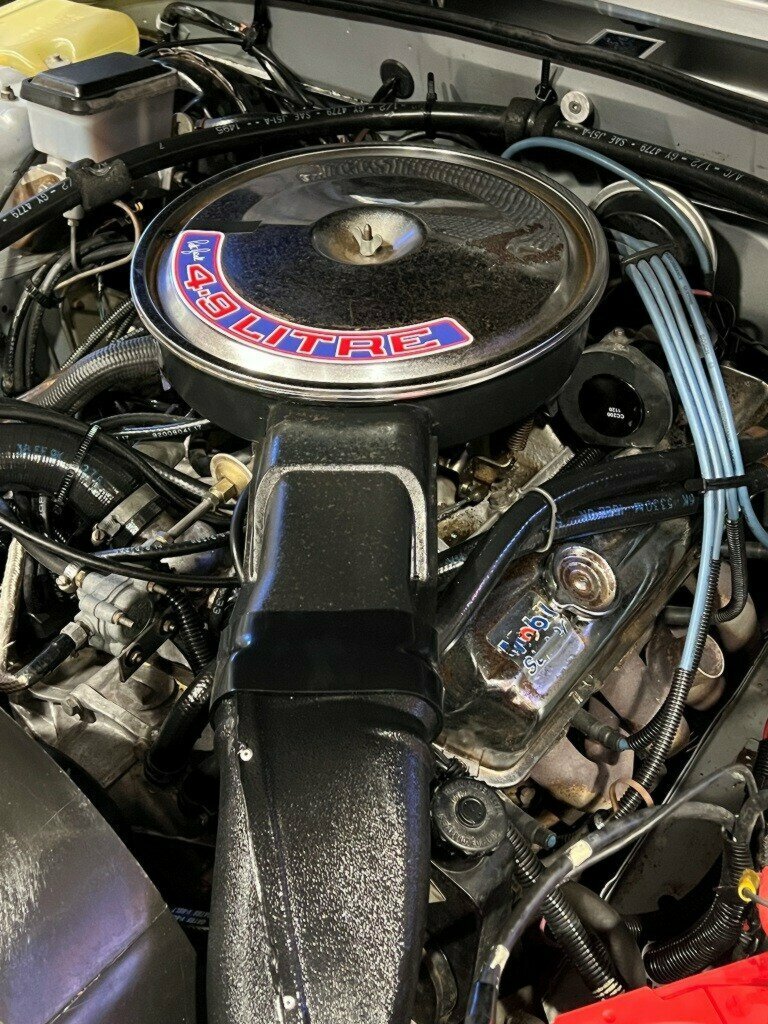 1985 HOLDEN HDT CALAIS DIRECTOR 3 SP AUTOMATIC 4D SEDAN