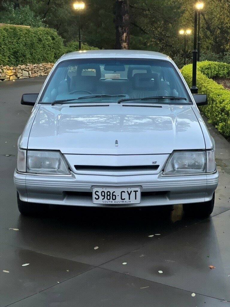 1985 HOLDEN HDT CALAIS DIRECTOR 3 SP AUTOMATIC 4D SEDAN