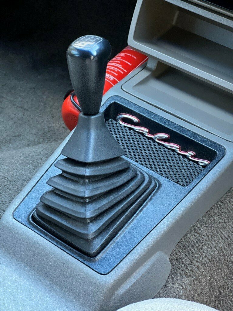 1986 HOLDEN COMMODORE VL SL 5 SP MANUAL 4D SEDAN