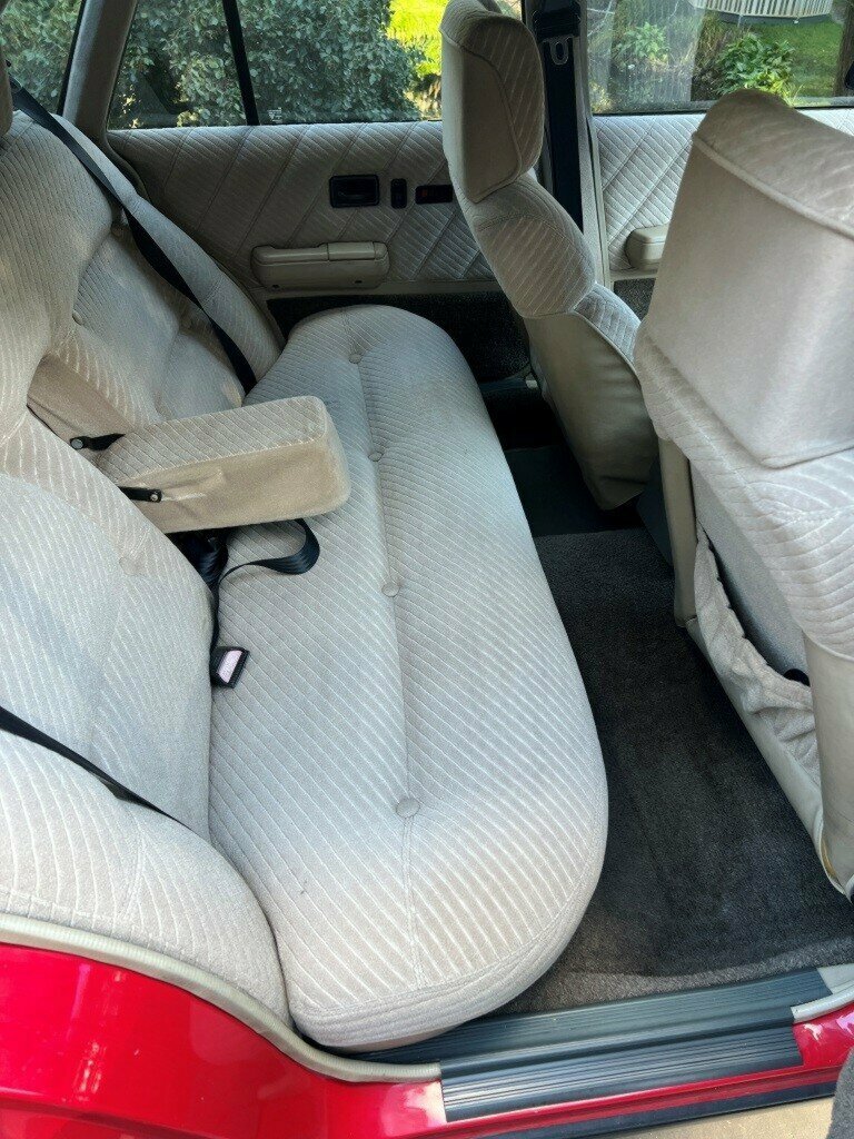 1986 HOLDEN COMMODORE VL SL 5 SP MANUAL 4D SEDAN