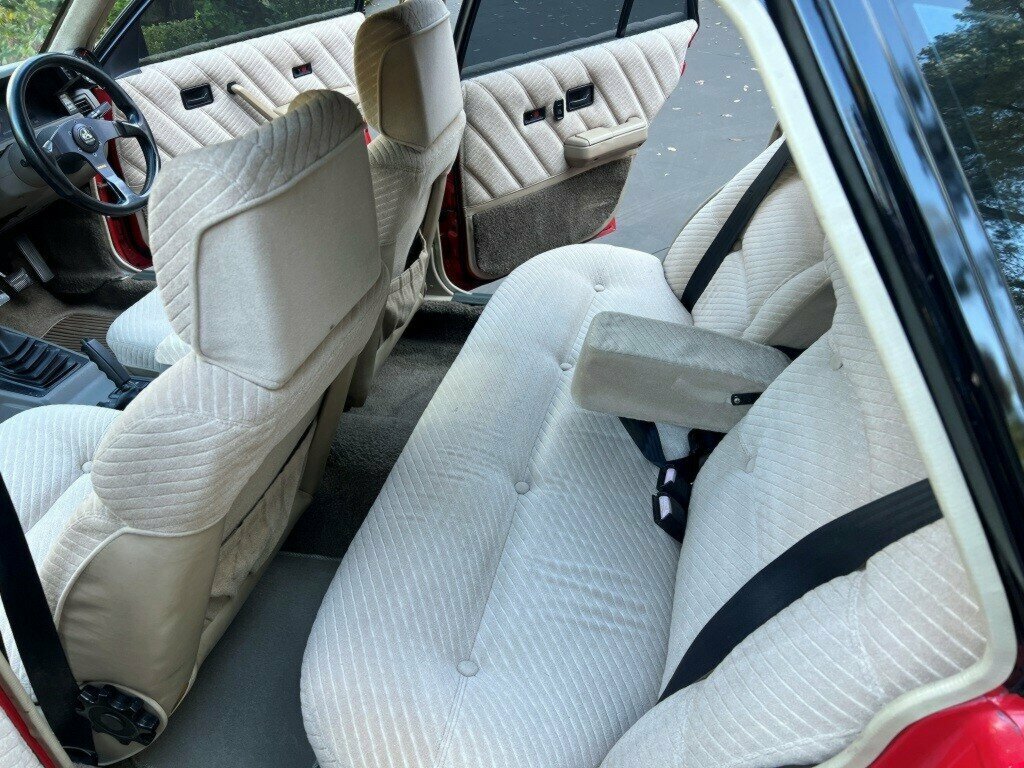 1986 HOLDEN COMMODORE VL SL 5 SP MANUAL 4D SEDAN