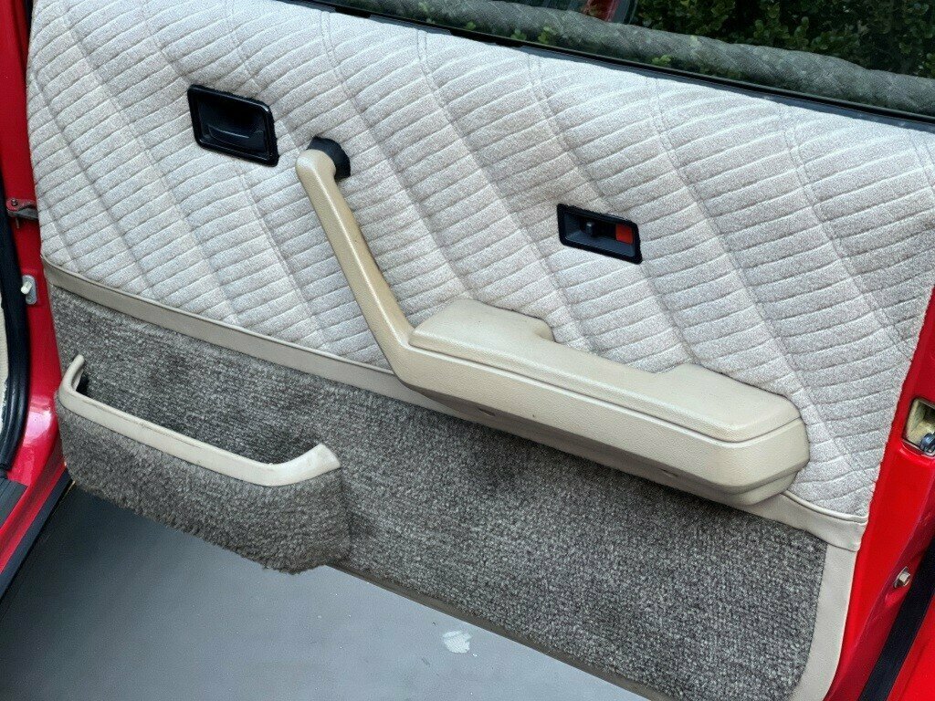 1986 HOLDEN COMMODORE VL SL 5 SP MANUAL 4D SEDAN