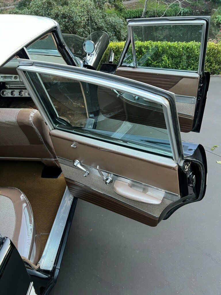 1958 CHRYSLER SARATOGA AUTOMATIC 4D SEDAN