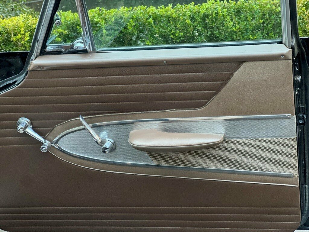 1958 CHRYSLER SARATOGA AUTOMATIC 4D SEDAN