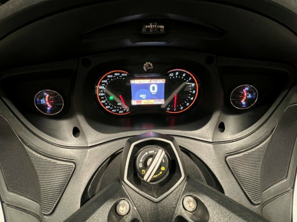 2016 CAN-AM SPYDER TRIKE