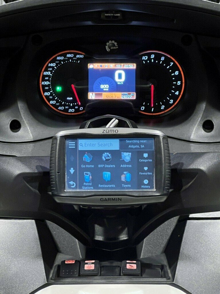 2016 CAN-AM SPYDER TRIKE