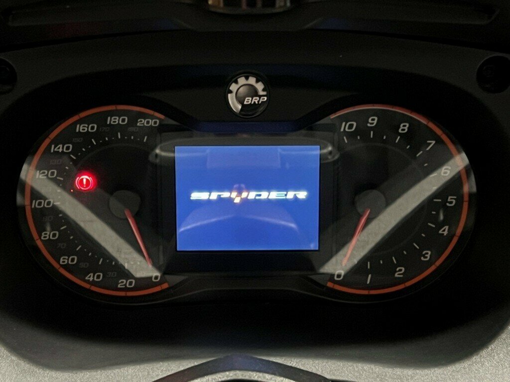 2016 CAN-AM SPYDER TRIKE