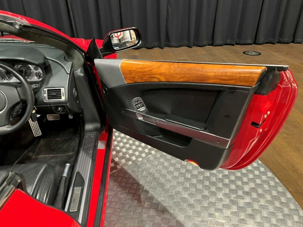 2005 ASTON MARTIN DB9 VOLANTE 6 SP AUTO TOUCHTRONIC 2D CONVERTIBLE